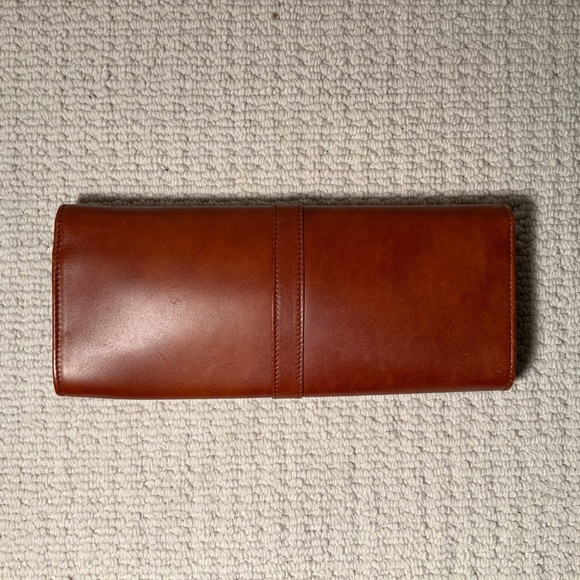 Gucci Clutch Handbag - Picture 2 of 3